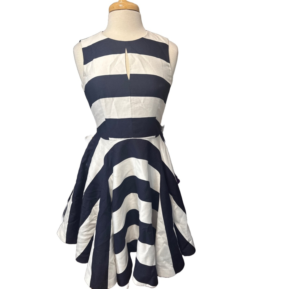 BELLE BADGLEY MISCHKA Dress Size 6 White and Navy Striped